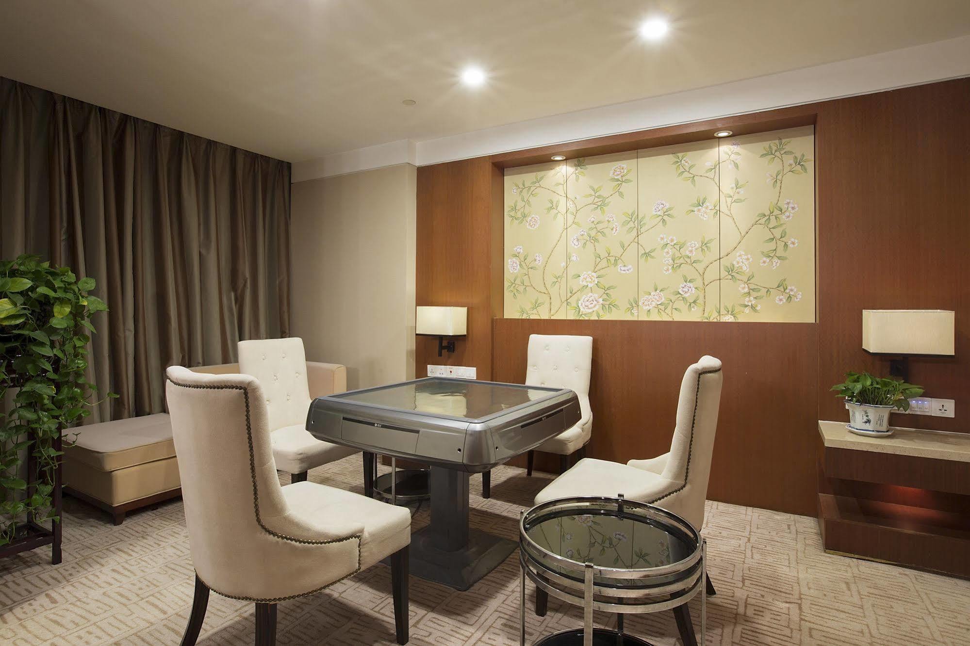 ג'נז'אנג Landison Plaza International Hotel מראה חיצוני תמונה