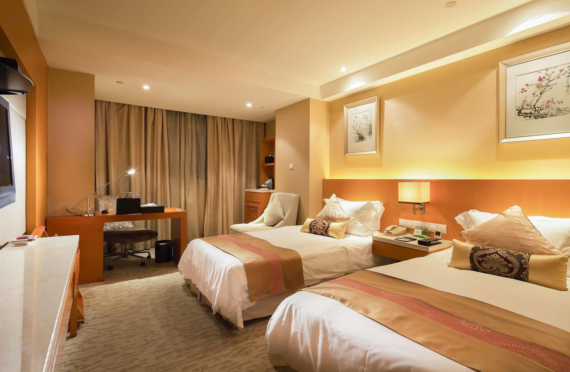 ג'נז'אנג Landison Plaza International Hotel מראה חיצוני תמונה