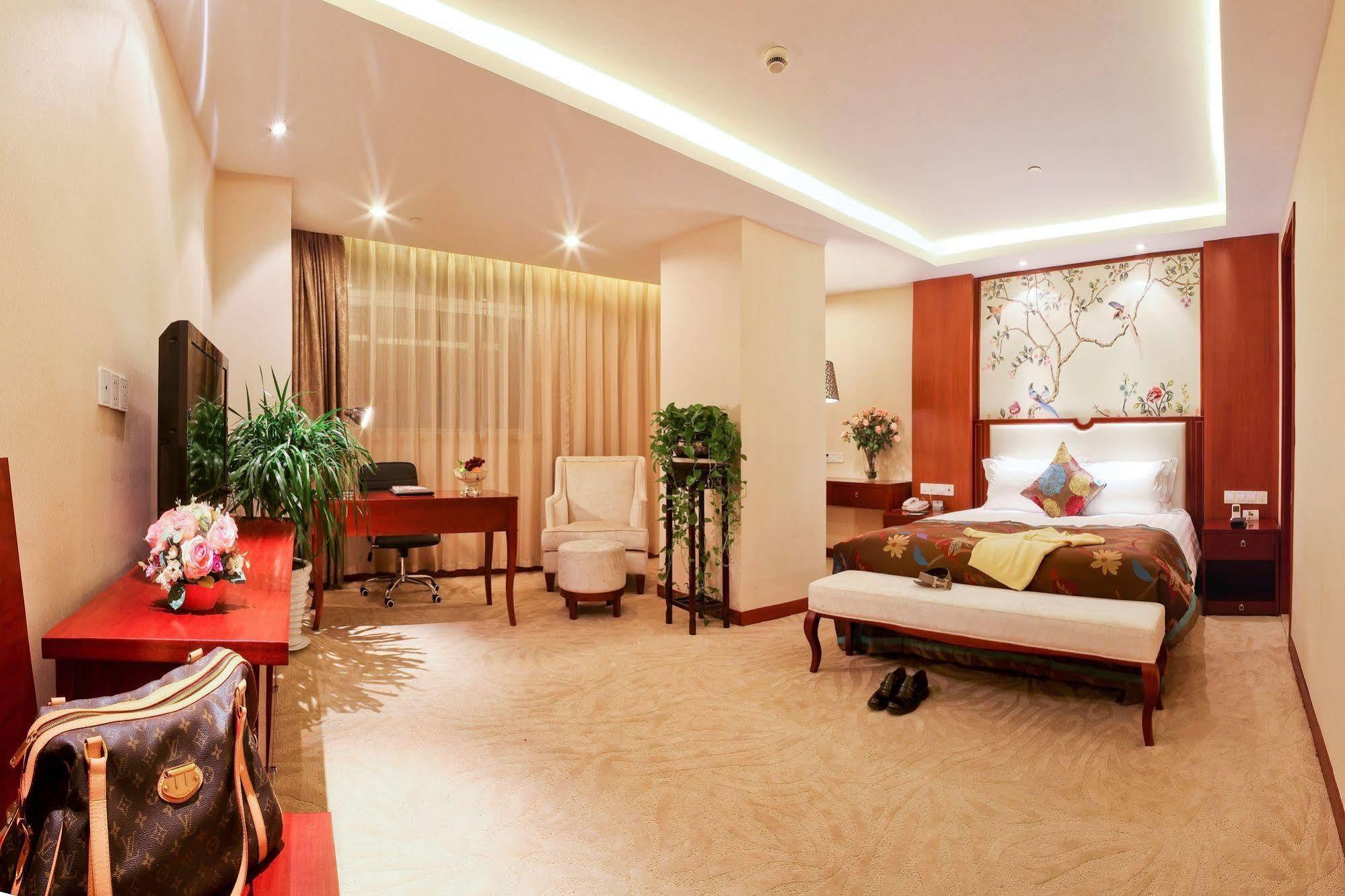 ג'נז'אנג Landison Plaza International Hotel מראה חיצוני תמונה